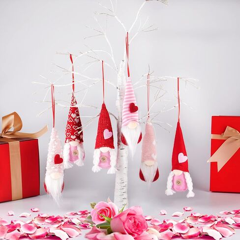 زينة معلقة لعيد الحب - 10 قطع قطيفة سويدية مصنوعة يدويًا لتزيين حفلات المنزل والشجرة in Kuwait