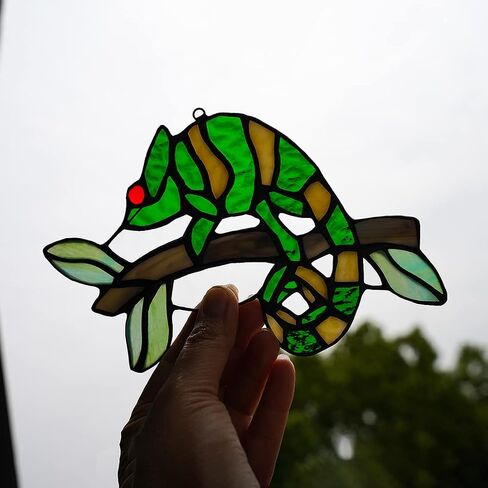 HAOSUM الحرباء ديكورات الزجاج الملون Suncatcher، نافذة زجاجية وصمة عار معلقة ديكور السحالي، ديكورات المنزل المعلقة للأطفال الأصدقاء غرفة نوم حديقة ديكور حفلة عيد ميلاد... in Kuwait
