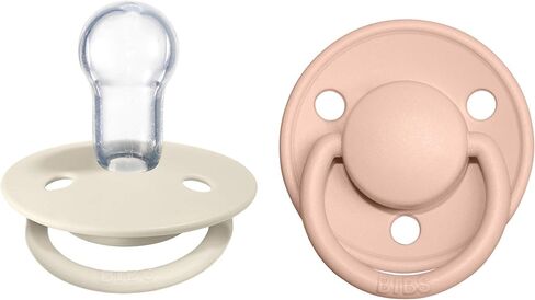 لهايات BIBS - مجموعة دي لوكس | لهاية أطفال خالية من مادة BPA | صنع في الدنمارك | مجموعة من 2 لهايات فاخرة باللون العاجي/أحمر الخدود | المقاس: مقاس واحد in Saudi Arabia
