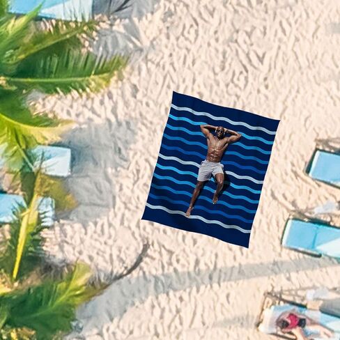 بطانية شاطئ حريرية ناعمة مقاومة للرمل مقاس 106 بوصة × 81 بوصة / 85 بوصة × 72 بوصة حصيرة مقاومة للرمال مع جيوب زاوية وحقيبة شبكية لحفلات الشاطئ والسفر والتخييم ومهرجان الموسيقى في الهواء الطلق، منحنى موجة أزرق داكن in Kuwait