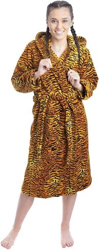 Forever Lazy Bathrobes for Women and Men, Hooded, Soft, Fuzzy Coral Fleece in Kuwait