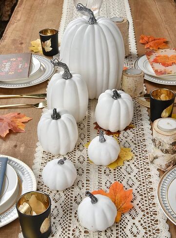 ارتيفلير 7 قطع من اليقطين الاصطناعي الابيض واوراق القيقب للتزيين، اوراق القيقب المزيفة المخملية للهالوين وعيد الشكر والخريف والاحتفالات وديكور حفلات الحصاد (7، ابيض) in Kuwait