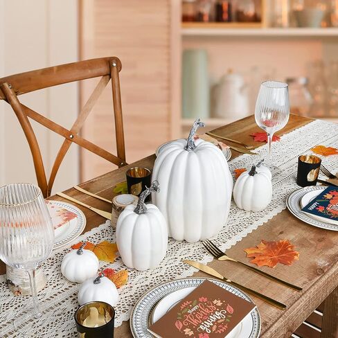 ارتيفلير 7 قطع من اليقطين الاصطناعي الابيض واوراق القيقب للتزيين، اوراق القيقب المزيفة المخملية للهالوين وعيد الشكر والخريف والاحتفالات وديكور حفلات الحصاد (7، ابيض) in Kuwait