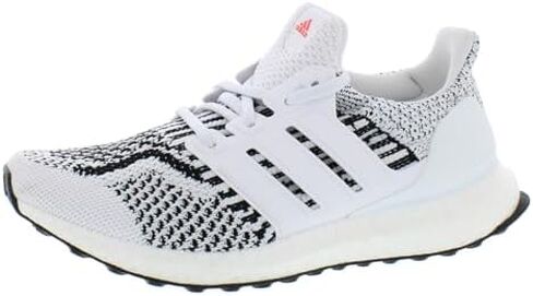 adidas Ultraboost 5.0 DNA (Big Kid) أبيض/أبيض/أسود 5 Big Kid M in Kuwait