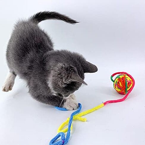 Szecl 3Pcs Cat Yarn Ball with Bell Cat Teething Chew Chase Ball Pet Bite Rainbow Yarn Balls Cat Sticks to Chew Furry Rattle Ball Molar Ball Interactive Product for Kittens in Saudi Arabia
