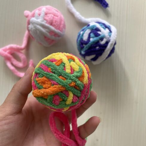 Szecl 3Pcs Cat Yarn Ball with Bell Cat Teething Chew Chase Ball Pet Bite Rainbow Yarn Balls Cat Sticks to Chew Furry Rattle Ball Molar Ball Interactive Product for Kittens in Saudi Arabia