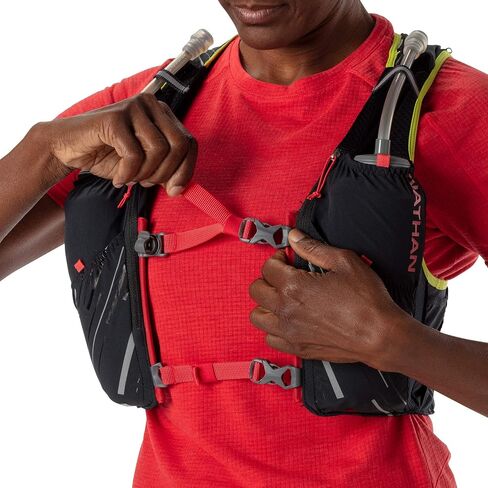 Nathan Pinnacle Race Vest & 4L Hydration Pack with 2 20 oz Hydration Soft Flask, Water-Resistant Pockets, Lightweight & Moisture Wicking in Saudi Arabia