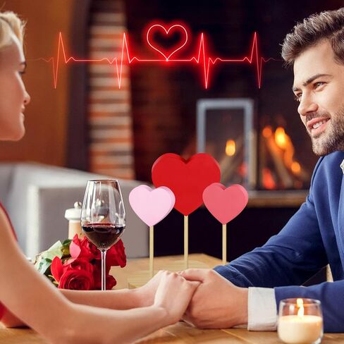 علامة خشبية على شكل قلب لعيد الحب، مجموعة مكعبات قلب ثابتة وطويلة، قابلة لإعادة الاستخدام لطاولة عشاء رومانسية عيد الحب، علامات زخرفية مركزية لغرفة المعيشة والمطبخ وديكور الذكرى السنوية للزفاف، 3 قطع in Kuwait