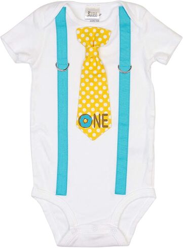 بدلة عيد الميلاد الأولى من Cuddle Sleep Dream Baby Boy لعيد الميلاد الأول مع ربطة عنق وحمالات قميص عيد الميلاد in Kuwait