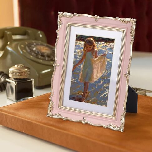 إطار عتيق من الذهب الأبيض من PHAREGE لصورة مقاس 5x7 بوصة، إطار عتيق مزخرف مع حصيرة للصور مقاس 4x6 بوصة، أفقيًا أو رأسيًا، سطح الطاولة أو الحائط in Kuwait