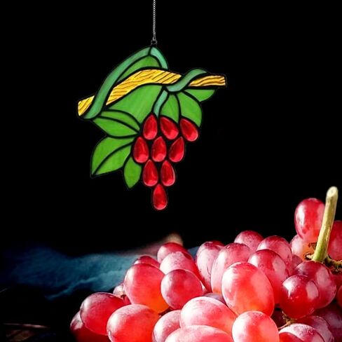لوحة نافذة على طراز تيفاني، وألواح نوافذ من الزجاج الملون، وأزهار النرجس البري الملونة in Kuwait