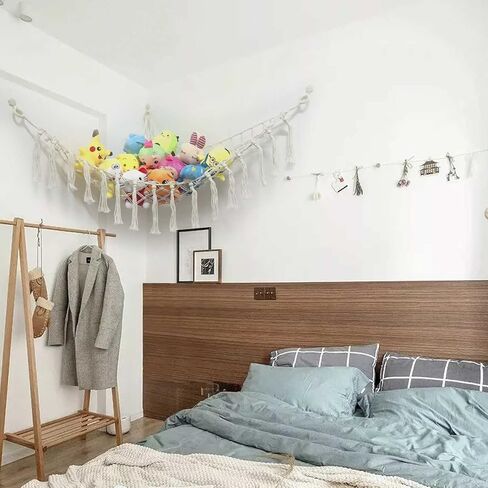 شبكة أو أرجوحة للحيوانات المحشوة مع ضوء LED وخطافات - أرجوحة لعبة تخزين الحيوانات المحشوة للجدار - شبكة كبيرة من القطيفة على شكل زاوية مكرامية، منظم قطيفة معلق من بوهو لديكور غرفة نوم الأطفال (41 × 41 × 57) in Kuwait