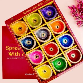 SATVIK 12 Pc Multicolor Clay Diya Terracotta Dia Traditional Puja Vilakku Oil Lamp Natural Mitti Diya Tea Light Welcome Diwali Deepawali Navratri Pooja Décorations Indian Housewarming Return Gift Item in Kuwait