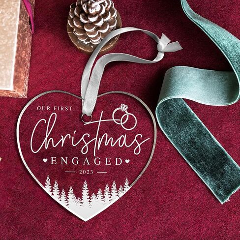 هدايا الخطوبة للازواج - زينة عيد الميلاد الاول لعام 2023 - هدايا جديدة للزوجين - زينة خطوبة للكريسماس 2023، زينة عيد الميلاد 2023 - زخرفة اكريليك in Kuwait