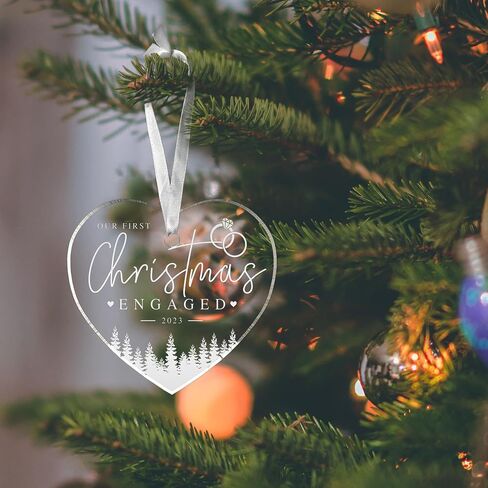 هدايا الخطوبة للازواج - زينة عيد الميلاد الاول لعام 2023 - هدايا جديدة للزوجين - زينة خطوبة للكريسماس 2023، زينة عيد الميلاد 2023 - زخرفة اكريليك in Kuwait