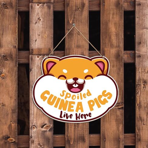 خنازير غينيا المدللة تعيش هنا، لافتة خشبية للباب الأمامي، علامة منزلية، علامة تعليق خشبية جميلة لخنازير غينيا المدللة، ديكور فني جداري ريفي لتزيين المنزل in Kuwait