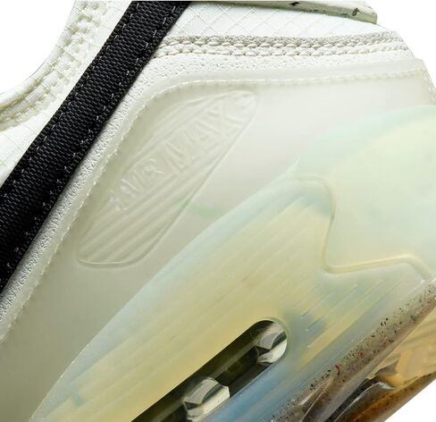 Nike Men's Sneaker in Saudi Arabia