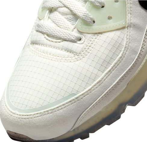 Nike Men's Sneaker in Saudi Arabia