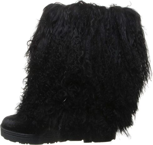 بوتيس نسائي من BEARPAW متعدد الألوان | بوت نسائي فرو طبيعي | حذاء سهل الارتداء للنساء | حذاء شتوي مريح in Kuwait