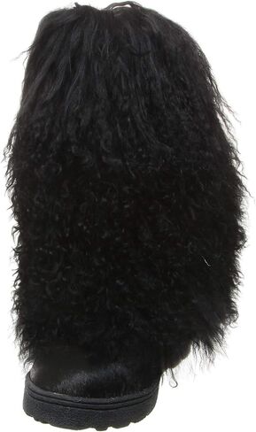 بوتيس نسائي من BEARPAW متعدد الألوان | بوت نسائي فرو طبيعي | حذاء سهل الارتداء للنساء | حذاء شتوي مريح in Kuwait