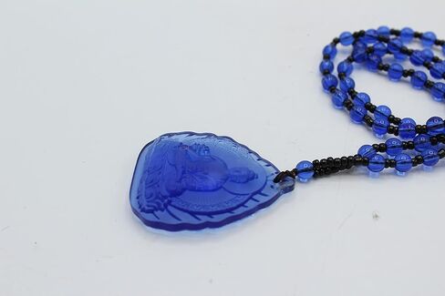 قلادة ليو لي من الزجاج الصيني الأزرق المنحوت على شكل بوذا الطب محظوظ فينغ شوي للحماية المعلقة، ليو لي، بدون احجار كريمة, ليو لي, لا أحجار كريمة in Kuwait
