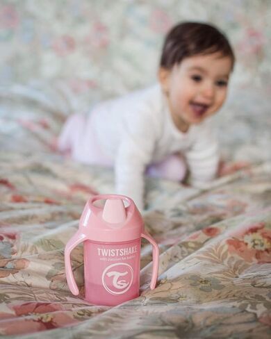 TWISTSHAKE Sippy Cups - Premium 230ml/8oz Toddler Sippy Cups for 4+ Months - Leak-Proof Design, Easy-Grip Bottle with Soft Sippy Spout, BPA Free - Black in Saudi Arabia