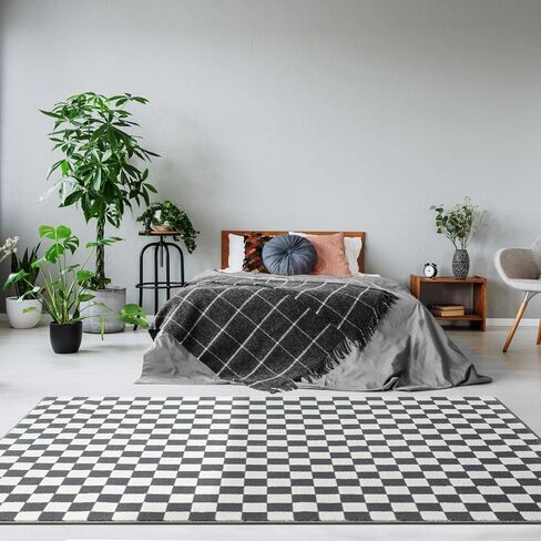 Luxe Weavers Modern Checkered Area Rug Black 2x3 Stain Resistant Hallway Carpet in Kuwait