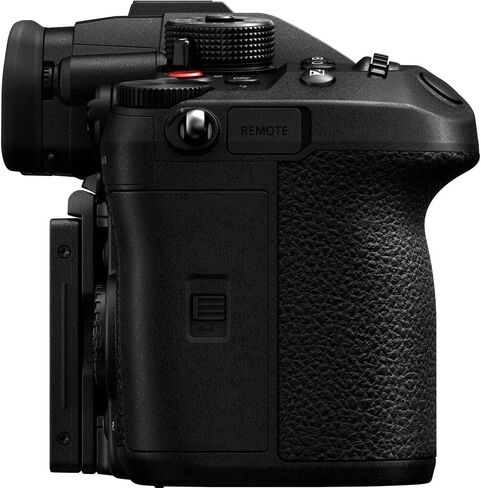 كاميرا باناسونيك لوميكس GH6 بدون مرآة (DC-GH6BODY) + شاشة 4K + Rode VideoMic + بطاقة SD قوية سعة 64 جيجابايت من سوني + قارئ بطاقات + ضوء LED + برنامج Corel للصور + حافظة + حامل ثلاثي القوائم مرن + حزام يد + المزيد in Saudi Arabia
