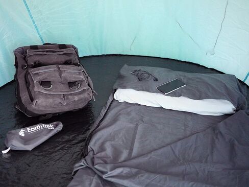 بطانة حقيبة نوم كبيرة للغاية مزودة بسحاب من إيرث تريك in Kuwait