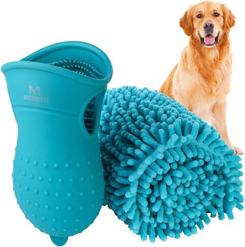 منظف أقدام الكلاب من ماستربتز، سهل الحمل والنقل مع منشفة وكوب غسيل قدم الحيوانات الأليفة 2 في 1 وفرشاة تنظيف لتنظيف أقدام الكلاب من السيليكون لتدليل الكلاب والقطط والجراء الكبيرة الحجم in Kuwait
