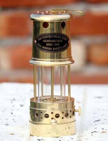 Miner Lamp Oil Solid Brass 100% Working Nights Costume Props Lamp Table Decor for Home Wedding Party Halloween Birthday Beautiful Gift Toy for Women Girl (Gold) in Saudi Arabia