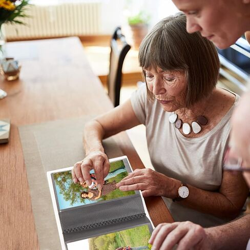 ألبوم صور صغير مقاس 4x6، ألبوم صور صغير يحمل 64 صورة، صفحة داخلية سوداء مع شريط مطاطي قوي، مجلد محفظة مقاس 4x6 لتخزين صور البطاقات البريدية الفنية، كتاب صور لصور 4 × 6 (أبيض) in Kuwait