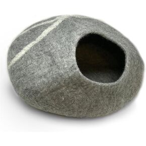 كهف القطط iPrimio 100% من الصوف الطبيعي الصديق للبيئة مقاس 40 سم - لباد مصنوع يدويًا على شكل ممتاز - يجعل بيت القطط المغطى رائعًا وسريرًا للقطط والقطط الصغيرة - لمخبأ داخلي مريح - سرير متوسط ​​الحجم ناعم بغطاء للرأس in Kuwait