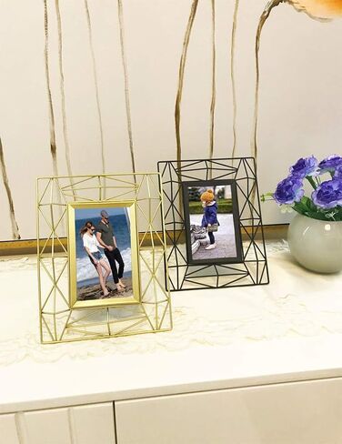 YIFONTIN Picture Frame 4x6 Stand Photo Display Frame Iron Metal for Desk or Dresser, Gold. in Saudi Arabia