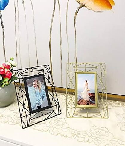 YIFONTIN Picture Frame 4x6 Stand Photo Display Frame Iron Metal for Desk or Dresser, Gold. in Saudi Arabia