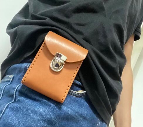 ZICCGA Premium Leather Bag Holstor for Dexcom G6 Receiver, Handmade Leather Case Holder with Belt Clip for Dexcom G7 Mobile Continuous Glucose Monitoring in Kuwait