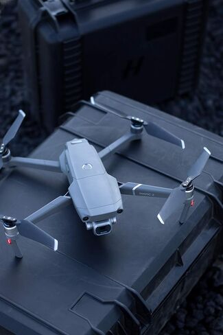 DJI Mavic 2 Zoom - Drone Quadcopter UAV with Smart Controller Optical Zoom Camera 3-Axis Gimbal 4K Video UAV 12MP 1/2.3" CMOS Sensor, up to 48mph, Gray in Saudi Arabia