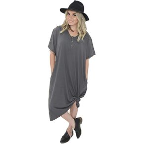 فستان نوم نسائي من Undercover Mama، بأكمام قصيرة وطول كامل، ثوب نوم ناعم in Kuwait