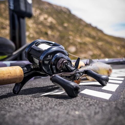 Daiwa Fishing Rod Saltwater Travel Sections 3 Line Wt. 30-50 Braid in Saudi Arabia