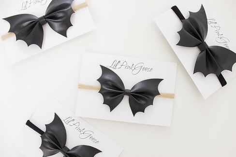 عصابات رأس من الجلد للهالوين للأطفال من LilPinkGoose لحديثي الولادة - سنة فما فوق، فيونكة شعر الهالوين (خفاش مطاطي أسود كبير) in Kuwait