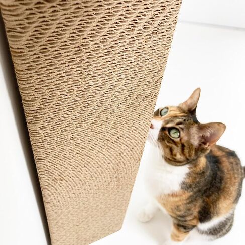 عمود خدش مثبت على الحائط من xympo، أداة خدش مثلثة للقطط، أداة خدش من الورق المقوى مع دعامة معدنية in Kuwait