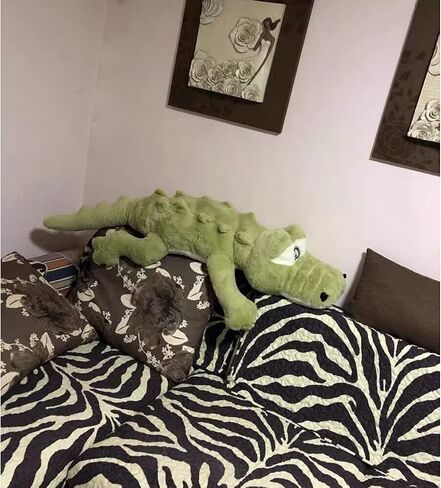 Hofun4U Alligator Plush Pillow, 67 inch Alligator Stuffed Animal, Home Decor Christmas Valentine’s Birthday Gift for Boys Girls Adults Kids (Green) in Kuwait
