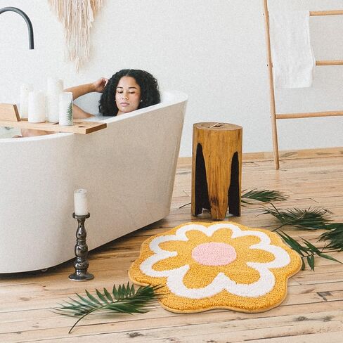 سجاد حمام أصفر من TRUEDAYS، بساط حمام على شكل زهرة لطيفة للنساء، سجادة حمام صغيرة ماصة وغير قابلة للانزلاق، سجادة حمام ناعمة من الألياف الدقيقة قابلة للغسل لأرضية الحمام، والدش، وحوض الاستحمام in Kuwait