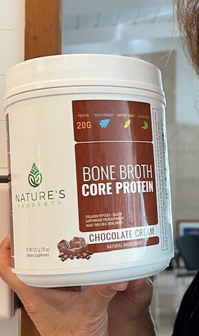 مسحوق بروتين مرق العظام بالشوكولاتة، لحم البقر الذي يتغذى على العشب، 20 حصة (18 أونصة)، ببتيدات الكولاجين الحيوية + الجيلاتين، منتجات الألبان الغلوتين، خالية من البيض والمكسرات، صديقة للكيتو والباليو in Kuwait