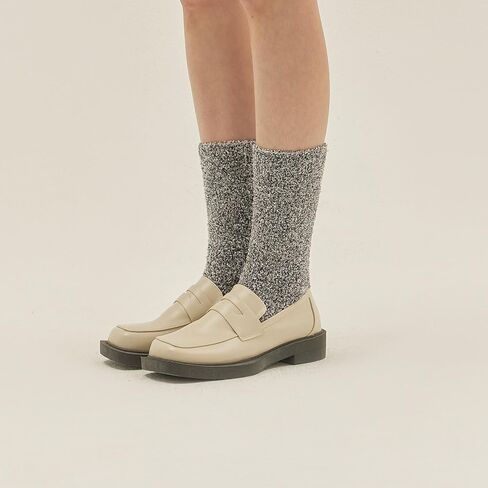 MONFOOT Women's and Men's 2-3 Pack Super Soft Warm Fuzzy Cozy Slipper Crew Socks in Kuwait