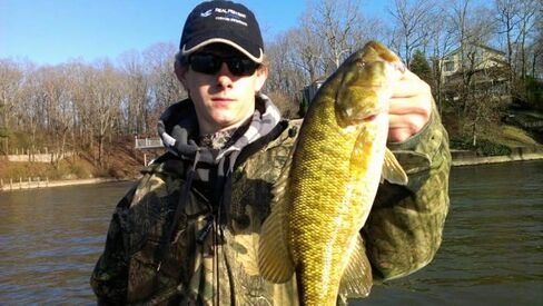 4.5 بوصة S-Defender Jerkbait swimbait Kokanee Bluegill S منحنى ويفر سمك السلمون المرقط متعدد المفاصل نابض بالحياة الصلب Crankbait طعم السباحة باس الصيد إغراء الغوص in Kuwait
