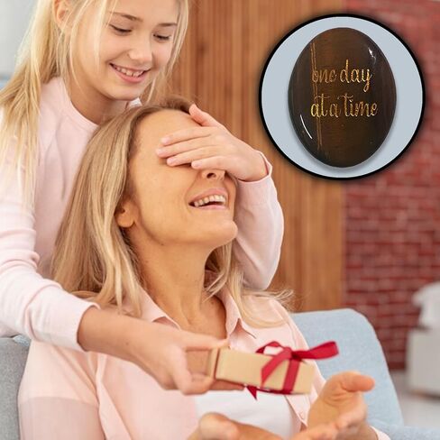 يوم واحد في كل مرة العقيق الكريستالي المهدئ عين النمر تخفيف الضغط وتخفيف القلق هدايا ملهمة هدية تشجيعية للنساء والرجال in Kuwait