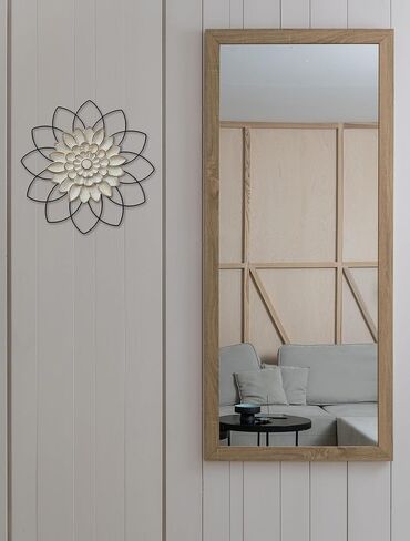 White wash white wood flower sculpture, surrounded by layered wire petals made of outline, portable for bedroom, kitchen, living room, bathroom, office, corridor, etc... (Washed white) in Kuwait