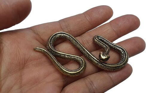 DMtse Chinese Feng Shui Brass Mini Antique Snake Statue Ornaments Meditation Serene Statue Figurine for Animal Sculpture Collectibles in Saudi Arabia