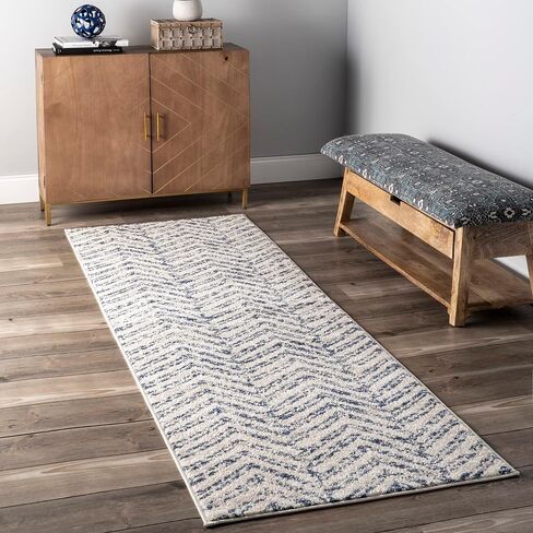 سجادة NuLOOM Rosanne مخططة انتقالية، مقاس 2' 8'' x 8'، أزرق in Kuwait